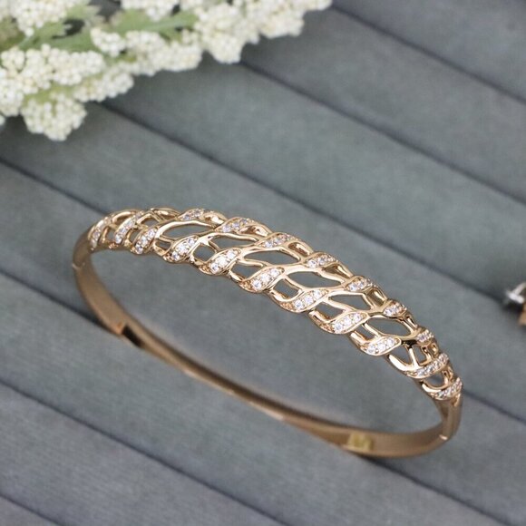 Elegant Rose Gold Chain Design Bangle with Sparkling Accents, XPBL0598 - Picture 10 of 12